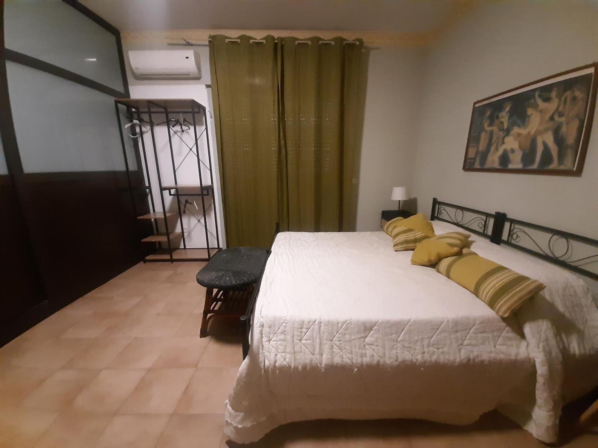 Bed and Breakfast San Nicolo House Aci Catena Exterior foto