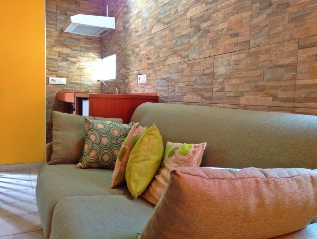 Bed and Breakfast San Nicolo House Aci Catena Exterior foto
