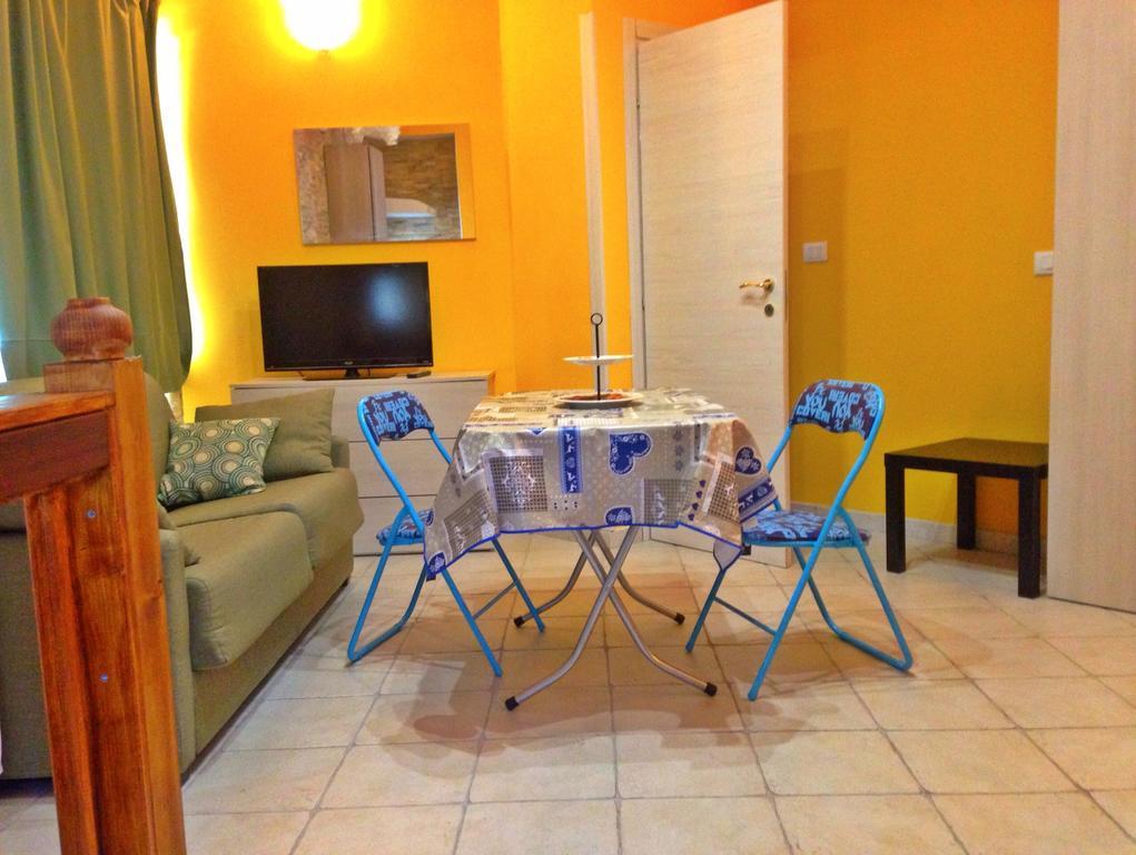 Bed and Breakfast San Nicolo House Aci Catena Exterior foto