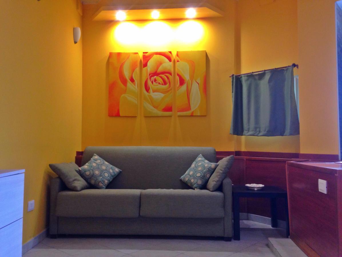 Bed and Breakfast San Nicolo House Aci Catena Exterior foto