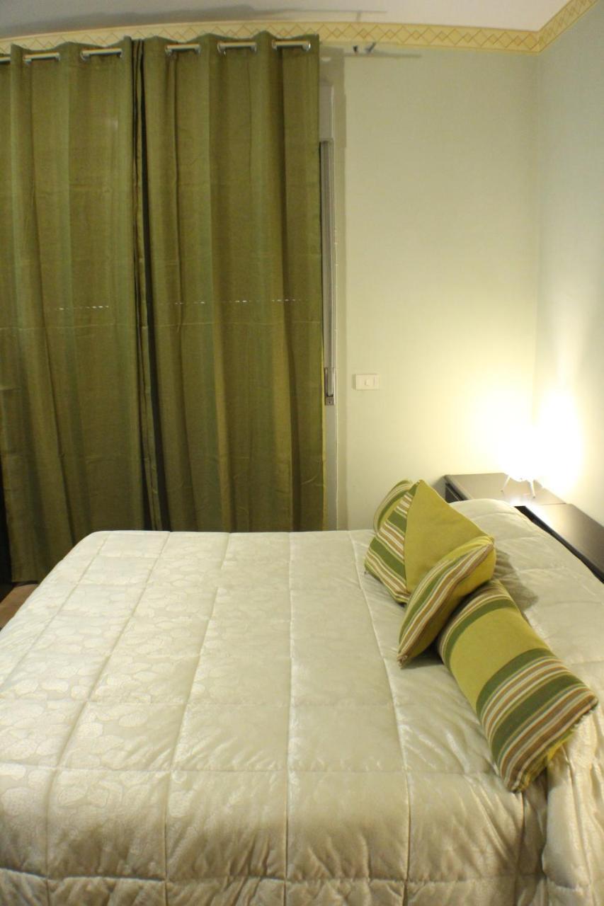 Bed and Breakfast San Nicolo House Aci Catena Exterior foto