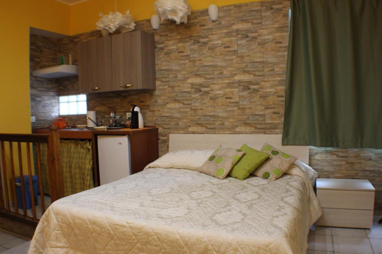 Bed and Breakfast San Nicolo House Aci Catena Exterior foto
